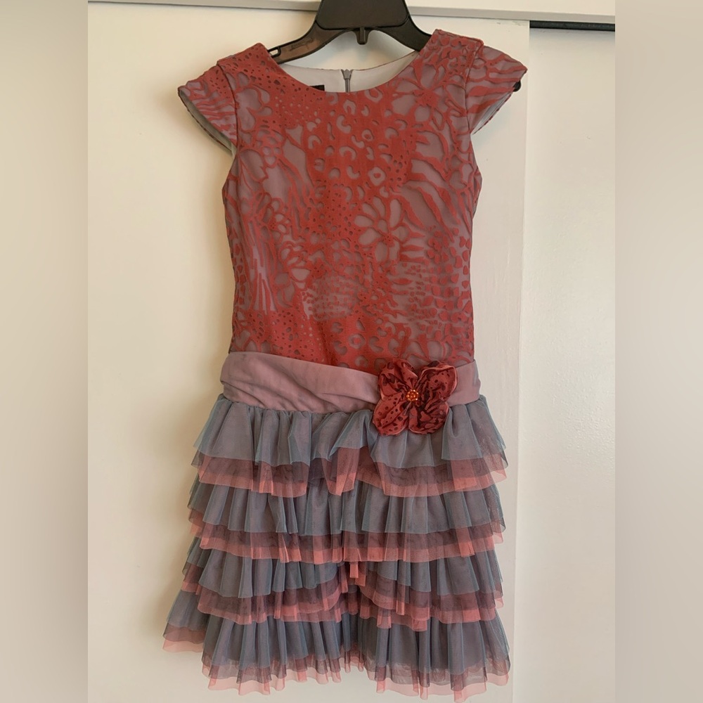 Isobella&Chloe Girls Size 10 Dress - great color combination- worn once!